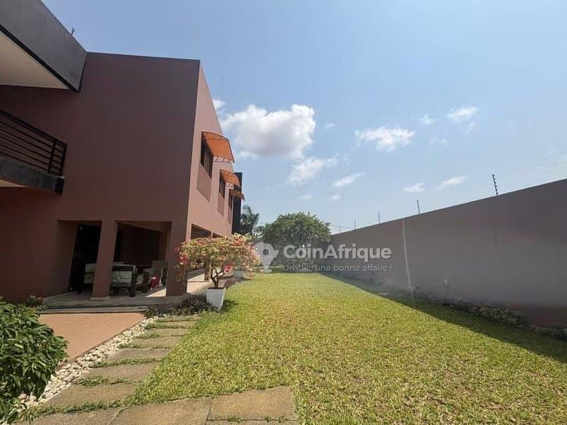 Vente villa haut standing à Cocody Riviéra gofl 4 beverly-hills — photo 4