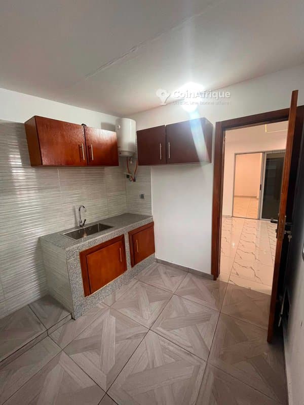 Location appartements 3 pièces - Cocody Vallon — photo 4