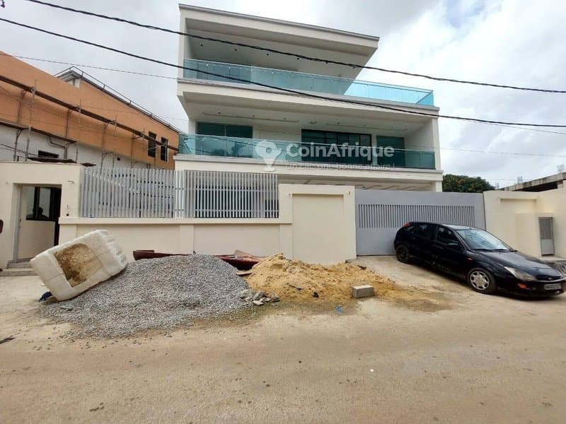 Vente villa triplex 8 pièces - Cocody Riviéra4 m’badon — photo 3