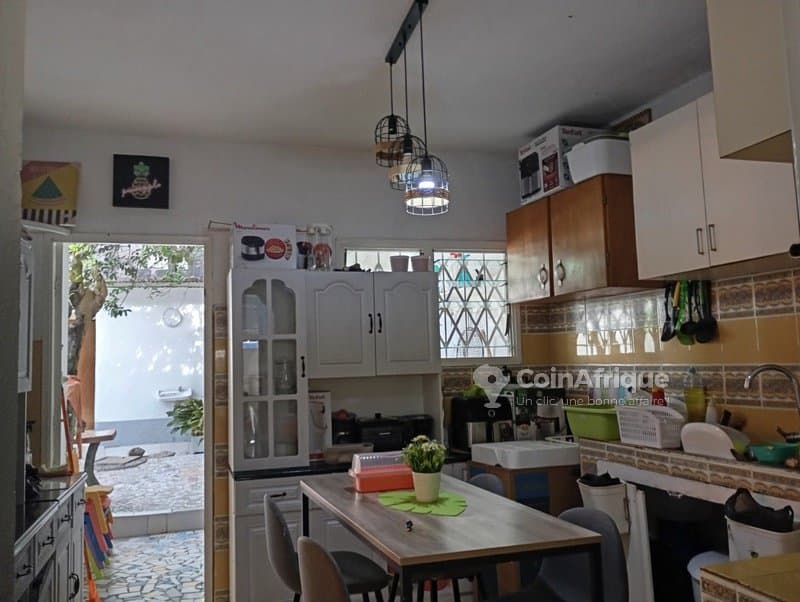Vente villa duplex 6 pièces à Cocody-angré 8ème tranche — photo 3