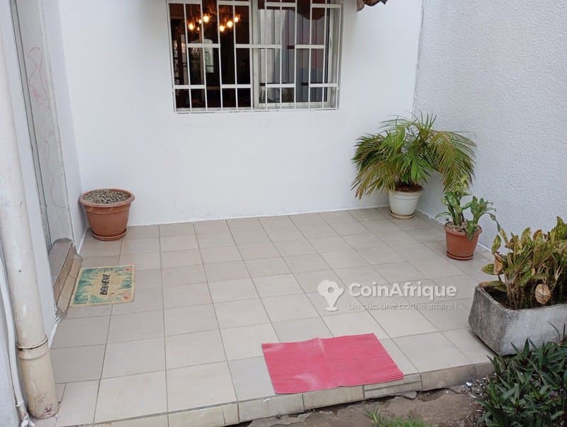 Vente villa duplex 6 pièces à Cocody-angré 8ème tranche — photo 5