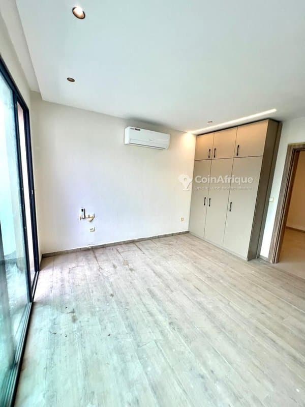 Vente villa duplex 6 pièces avec cour Riviera 4 M'badon — photo 5