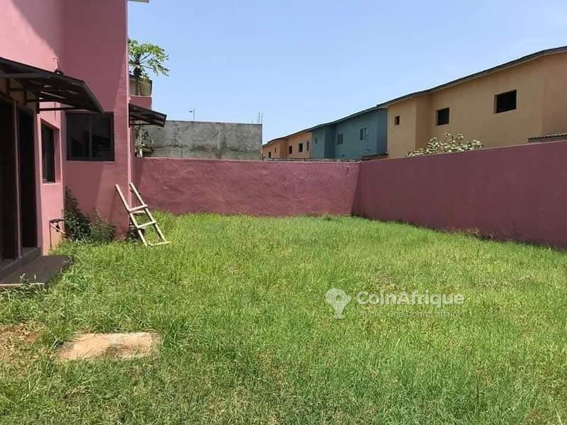 Location villa 8 pièces à Bassam cité rosier — photo 5