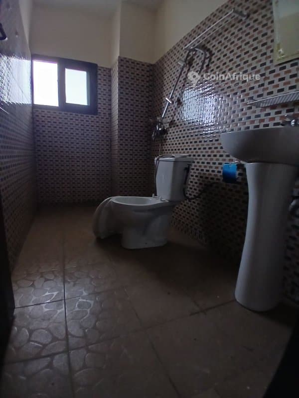 Location studio américain à Angre djorogobii 1 — photo 2