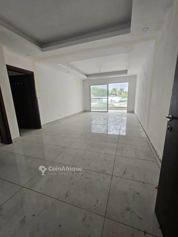 Location appartement 4 pièces à Cocody centre — photo 5