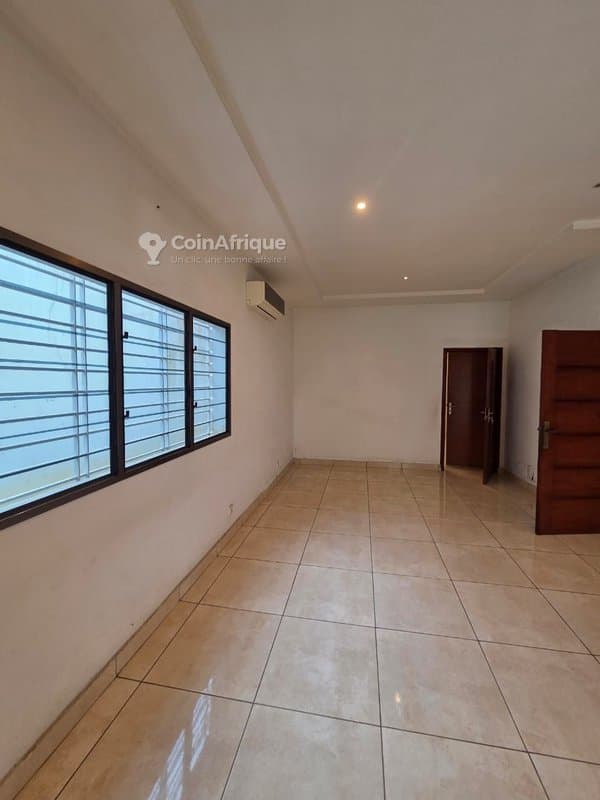 Location villa 5 pièces — photo 2