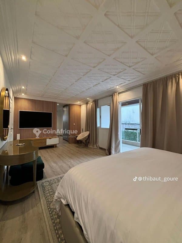 Location villa duplex meublé 5 pièces avec piscine à Cocody-angré 8ème tranche — photo 4