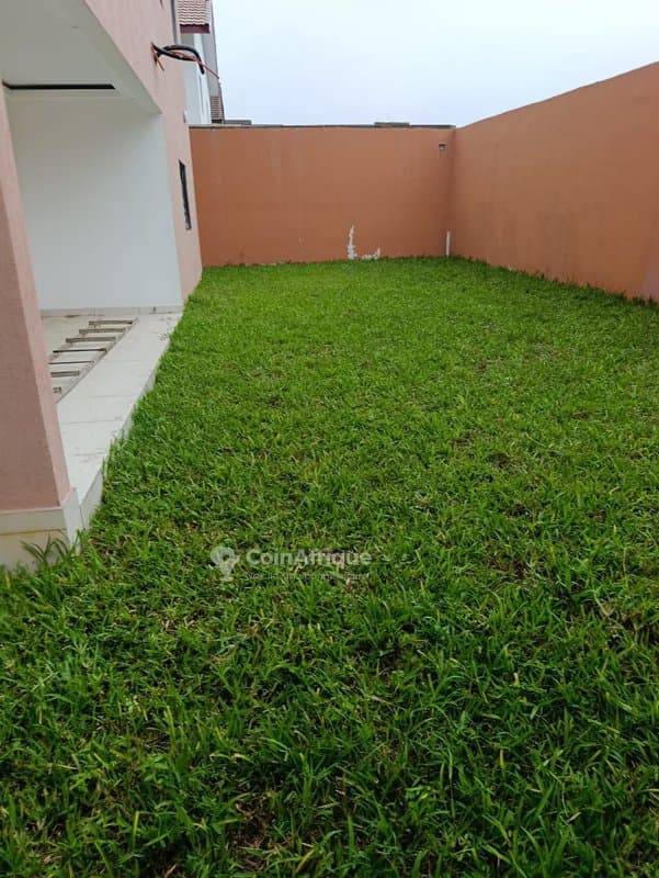Location villa duplex 6 pièces - Cocody - Riviera Attoban — photo 5