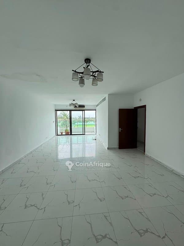 Location appartement de standing 4 pièces - cocody 2 plateaux farandole — photo 2