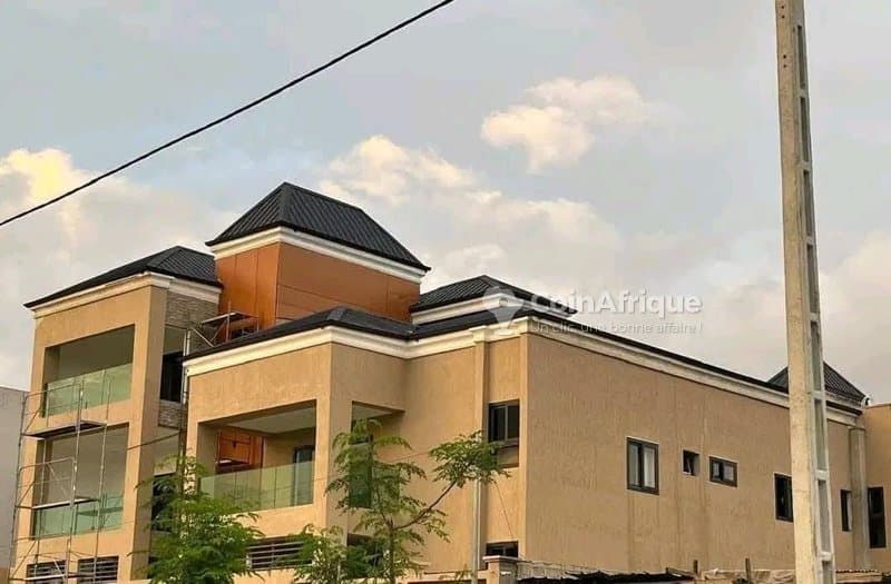 Vente villa triplex 9 pièces - Angré — photo 4