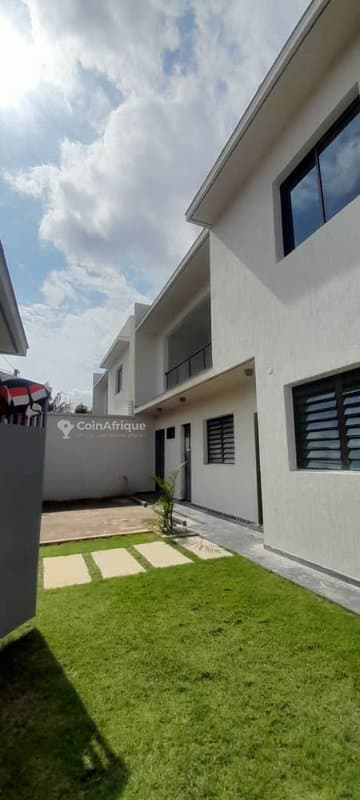 Location villa duplex 7 pièces - Cocody Riviera — photo 2