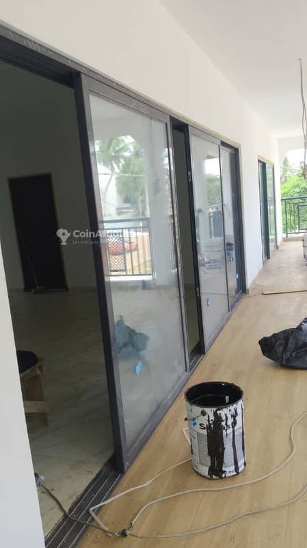 Vente villa duplex 9 pièces - Bassam — photo 3