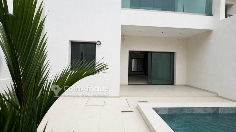 Vente villas 5 pièces - Riviera 4 m'badon résidentiel-- cocody — photo 4