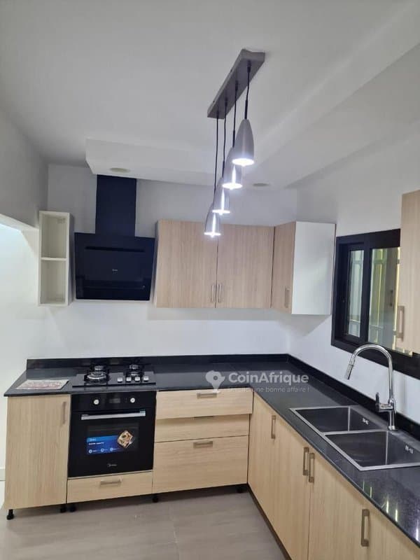 Location villa duplex 5pièces - Angré djorgobité I — photo 4