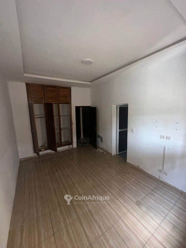 Vente villa basse 4 pièces - Angré château???? angré château – cité militaire — photo 2