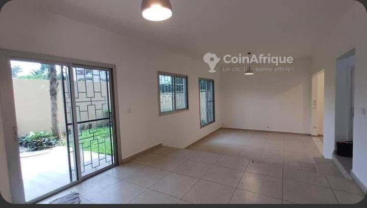 Location villa 4 pièces - Marcory résidentiel — photo 3