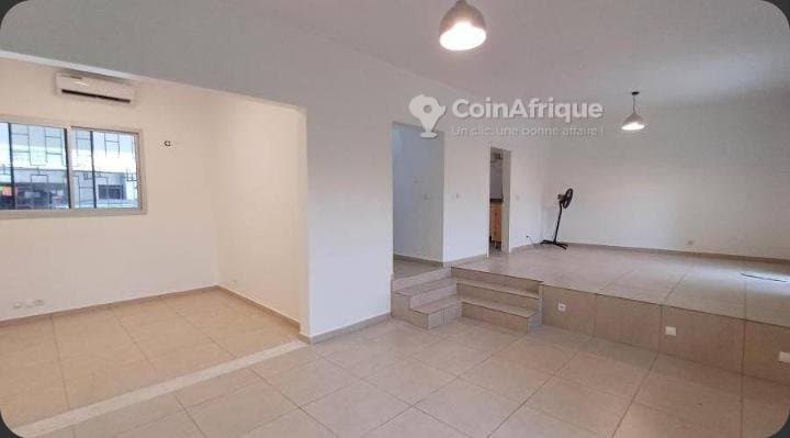 Location villa 4 pièces - Marcory résidentiel — photo 4