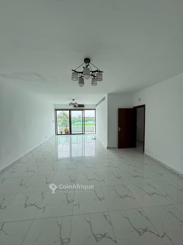 location appartement de standing 4 pièces - cocody 2 plateaux farandole — photo 2