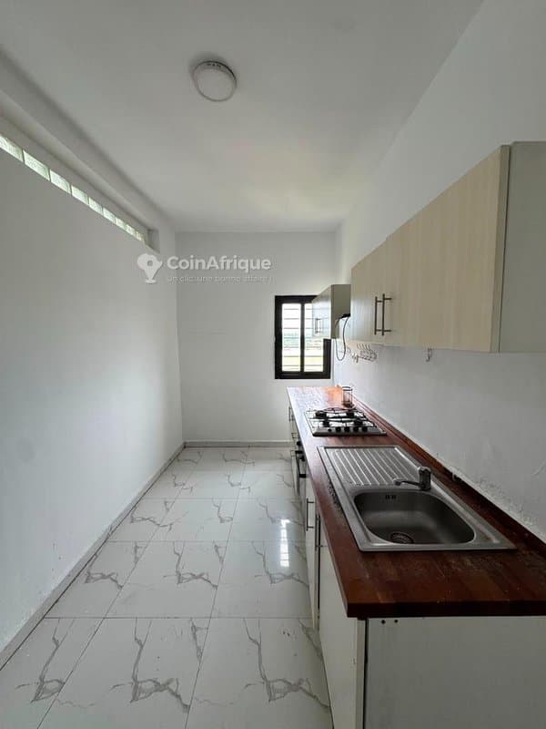 location appartement de standing 4 pièces - cocody 2 plateaux farandole — photo 4