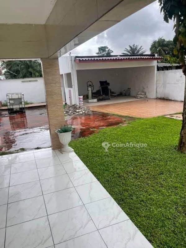 Vente villa 6 pièces - Cocody cité des cadres — photo 3