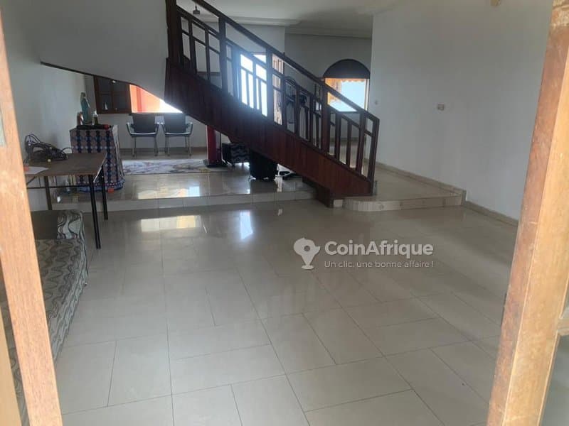 Vente villa duplex 4 pièces à Cocody-angré , cité arcades — photo 4