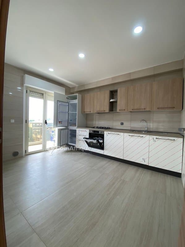 Location appartement 3 pièces avec piscine Cocody Riviera 2 — photo 4