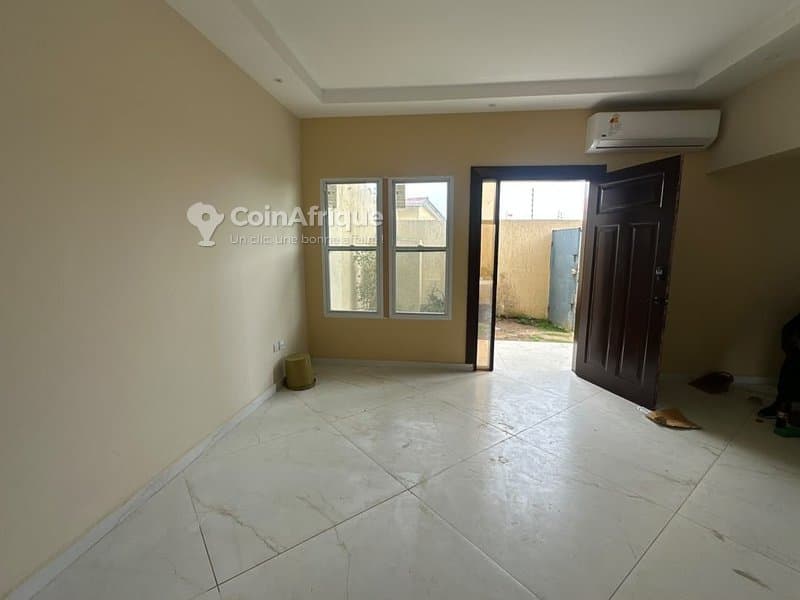 Vente villa duplex 5 pièces - Bingerville — photo 2