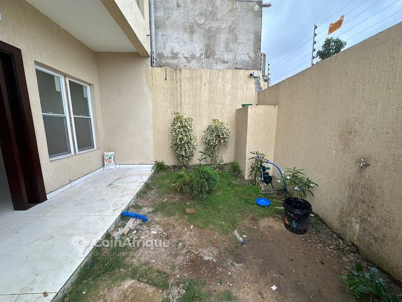 Vente villa duplex 5 pièces - Bingerville — photo 4