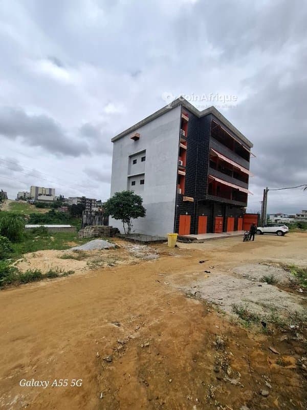 Terrain 600 m2 ACD à Cocody-angré chu — photo 4