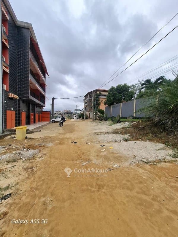 Terrain 600 m2 ACD à Cocody-angré chu — photo 5