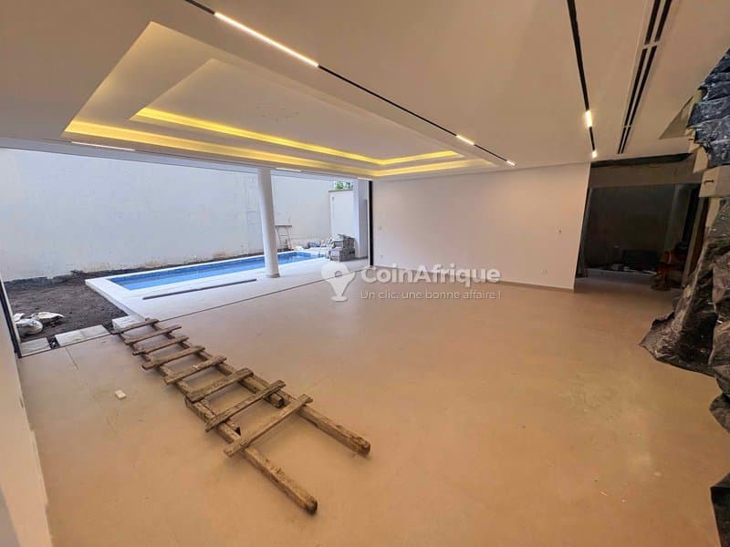 Location villas duplex 6 pièces - Cocody Riviera 3 pres des ecoles internationales — photo 4
