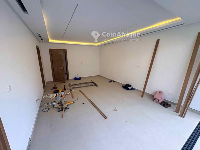 Location villas duplex 6 pièces - Cocody Riviera 3 pres des ecoles internationales — photo 5