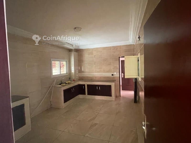 Location villa 6 pièces à Cocody-Angré — photo 4