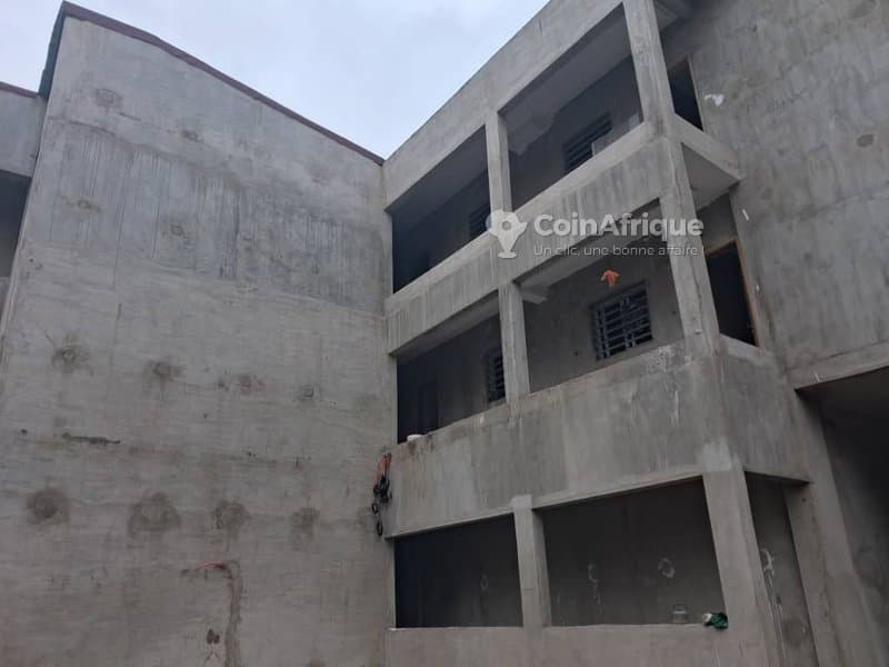VENTE IMMEUBLE NEUF R+2 À COCODY-RIVIERA PALMÉRAIE — photo 2