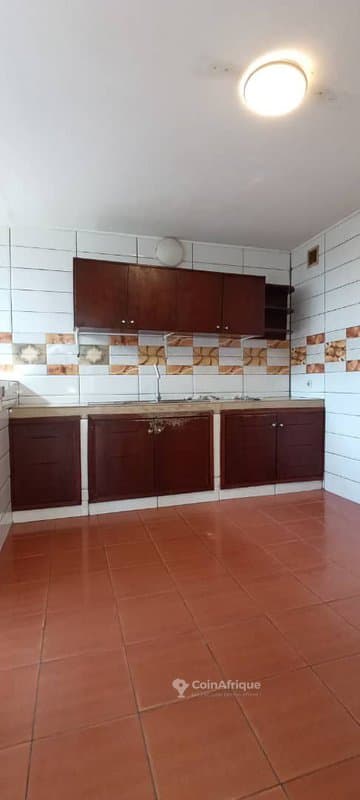 Location appartement 4 pièces à Cocody Riviera golf dans les élias — photo 2