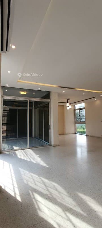 Location appartement 4 pièces à Cocody Riviera golf dans les élias — photo 3