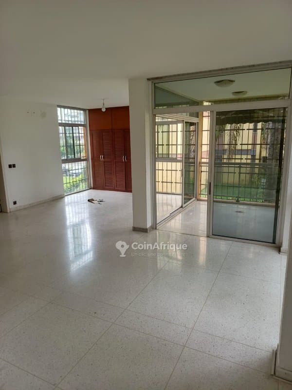 Location appartement 4 pièces à Cocody Riviera golf dans les élias — photo 5