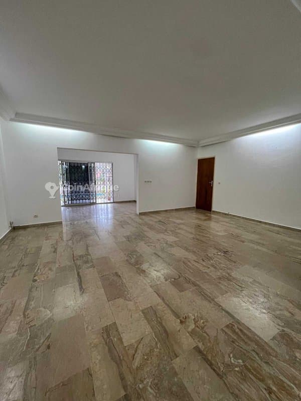 Location villa duplex standing 7 pièces + piscine - Cocody 2 plateaux vallon — photo 3