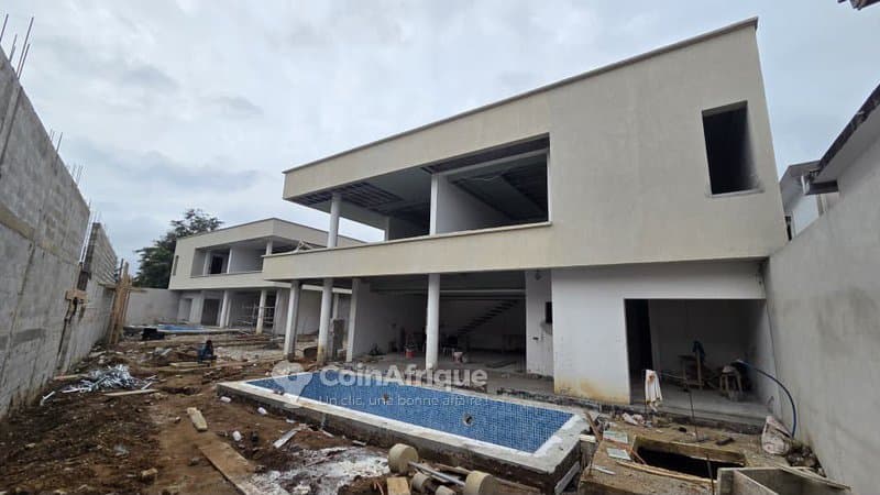 Location villa 6 pièces à Riviera 3 — photo 2