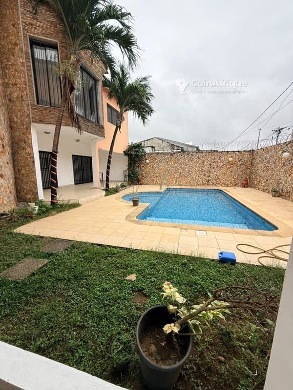 ocation villa avec piscine à Cocody Riviera 4 — photo 4