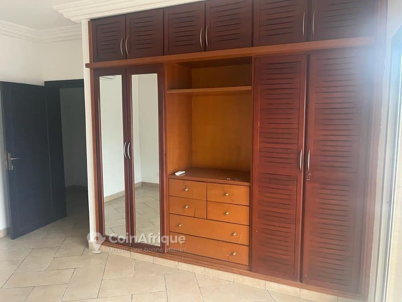 Location appartements 3 pièces - Cocody — photo 4