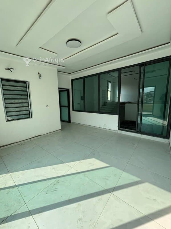 Location villa triplex 10 pièces piscine - Riviera Faya dans la cité_ATCI — photo 4