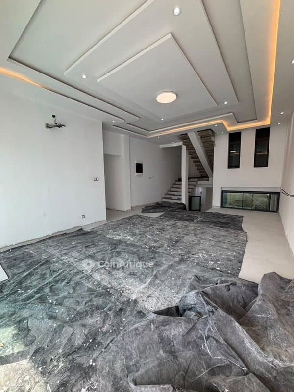 Location villa triplex 10 pièces piscine - Riviera Faya dans la cité_ATCI — photo 5