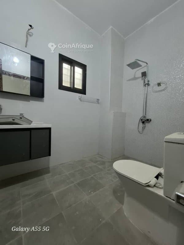 Location appartement neuf 4 pièces à Cocody-Angré chu — photo 5
