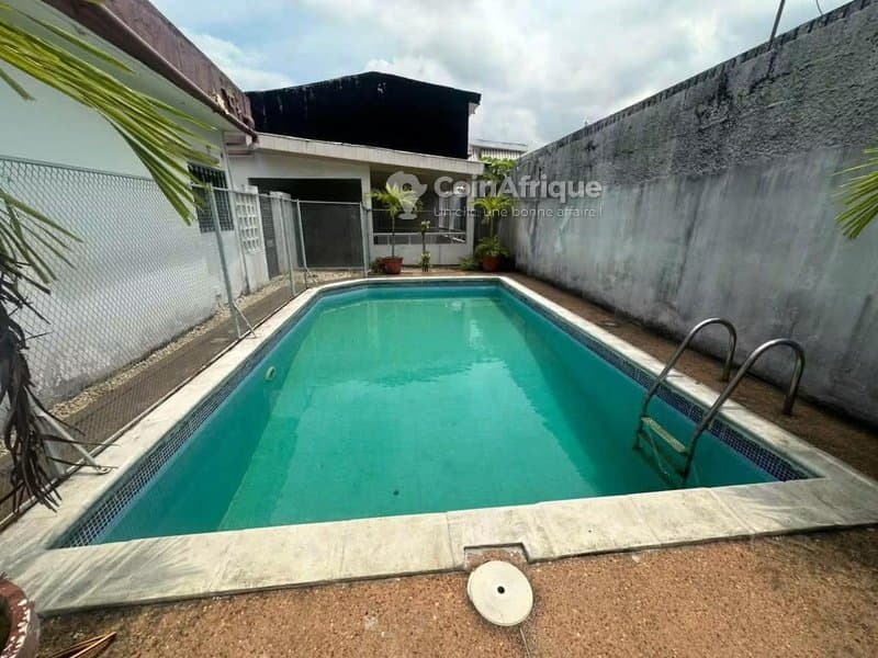 Location villas 5 pièces à Cocody Riviera 3 — photo 2