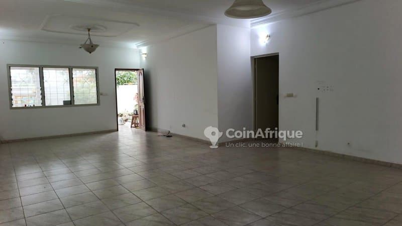 Location villas 4 pièces - Cocody Riviera 3 les coteaux — photo 2