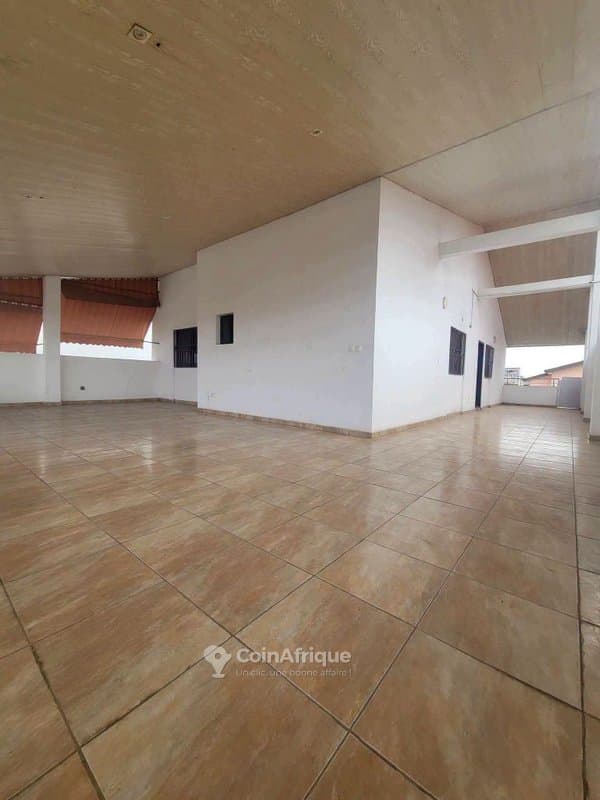 Location villa 6 pièces à Cocody Rivera Faya — photo 4