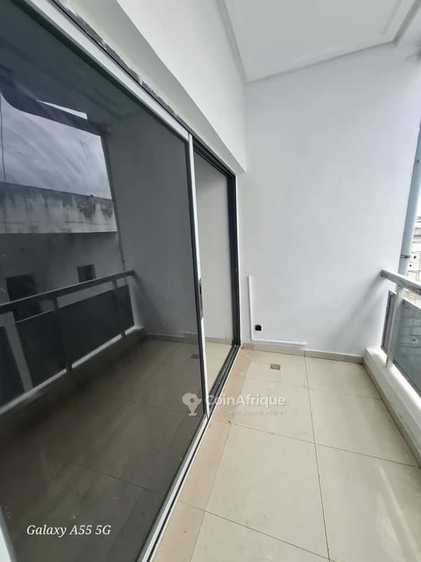 Location appartement 3 pièces à Cocody-angré — photo 5