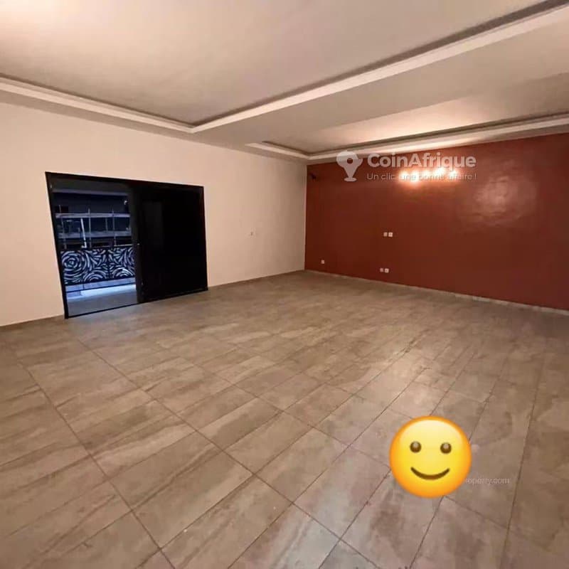 Location appartement 4 pièces à Cocody Riviera 3 — photo 3