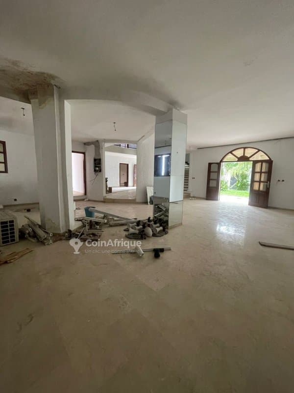 Location villa 7 pièces M b a d o n — photo 3
